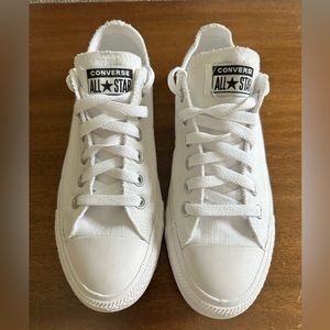 Converse Chuck Taylor All Star Classic low tops